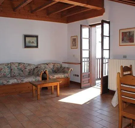 Aalts Dorf Отель Riale (Piedmont)